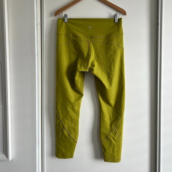 Lululemon | In Movement Tight 25" *Everlux - Picture 5 of 7